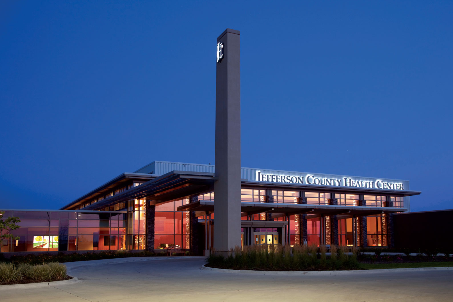 <b>Carl A. Nelson & Company was the construction management agency on the construction of a replacement hospital for Jefferson County Health Center in Fairfield, Iowa. </b>(photo by Steve Henke)