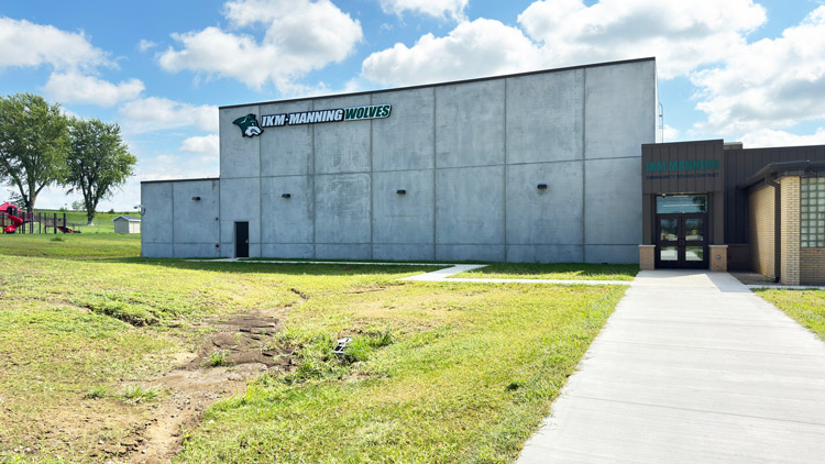 A view of the addition from the driveway.